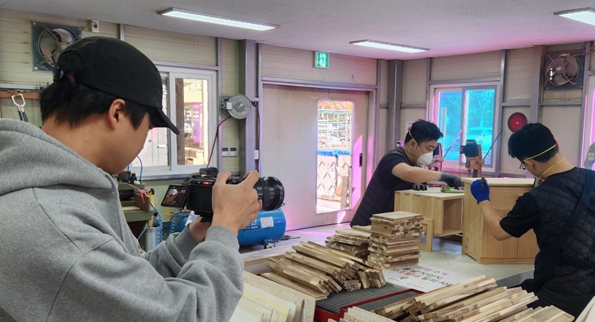 2025-11-17 12;32;34.JPG